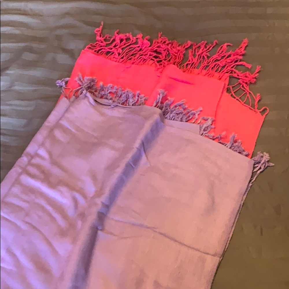 2 pashminas pink and light purple (lavender)
